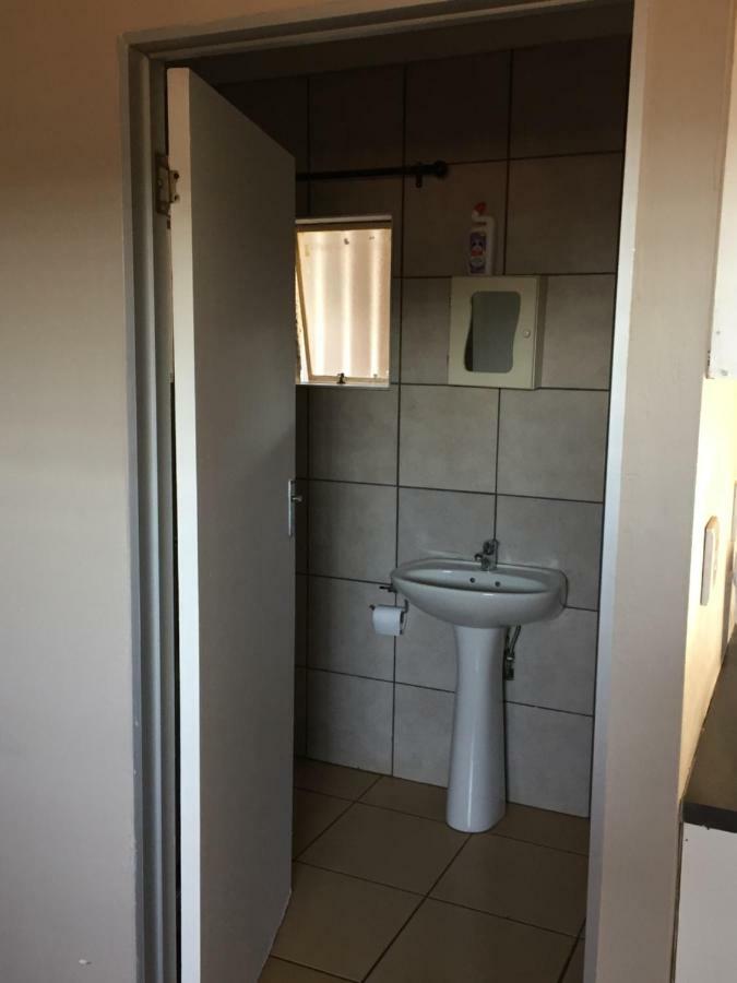 African Kingdom Guest House Boksburg Exterior photo